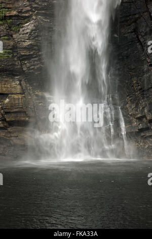 Casca D`Anta waterfall - the river Sao Francisco - Serra da Canastra National Park Stock Photo